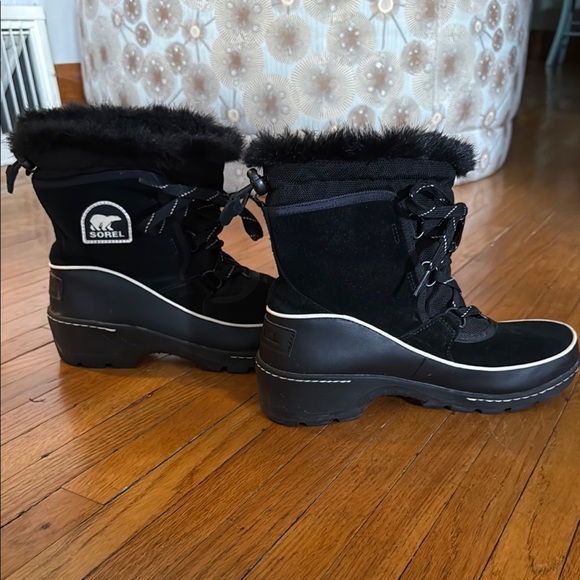 Sorel Black Fur-Trimmed Snow Boots Woman 8.5 - Picture 3 of 8